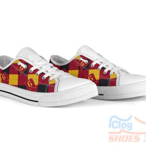 Harry Potter Gryffindor Low Top Canvas Shoes 1 Harry Potter Gryffindor Low Top Canvas Shoes Product Photo 2