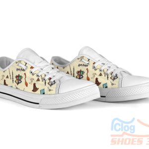 Harry Potter Hogwarts Low Top Canvas Shoes Product Photo 2